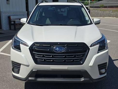 Used 2023 Subaru Forester Premium AWD/4WD image 8