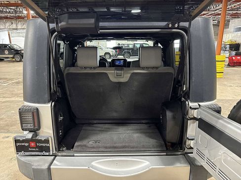 Used 2008 Jeep Wrangler Sahara w/ PWR Convenience Group image 11