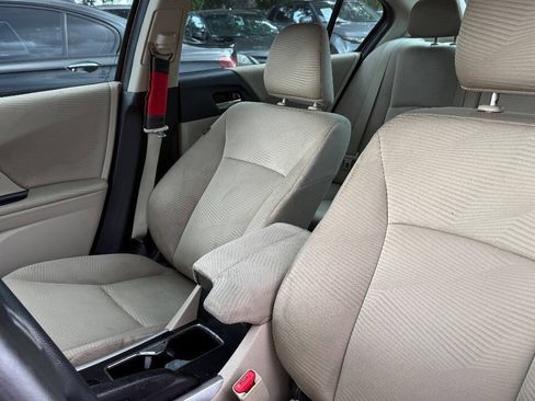 Used 2015 Honda Accord LX image 16