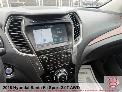 Used 2018 Hyundai Santa Fe Sport w/ 2.0T Ultimate Tech Package 05 AWD/4WD image 18