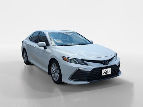 Used 2021 Toyota Camry LE w/ Cold Weather Package AWD/4WD image 2