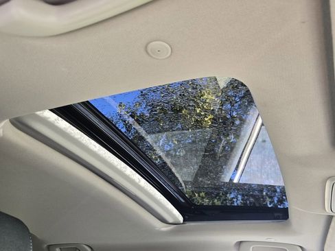 Certified 2023 Honda CR-V EX image 17