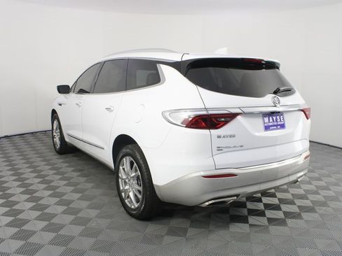 Used 2022 Buick Enclave Essence w/ Experience Buick Package image 27