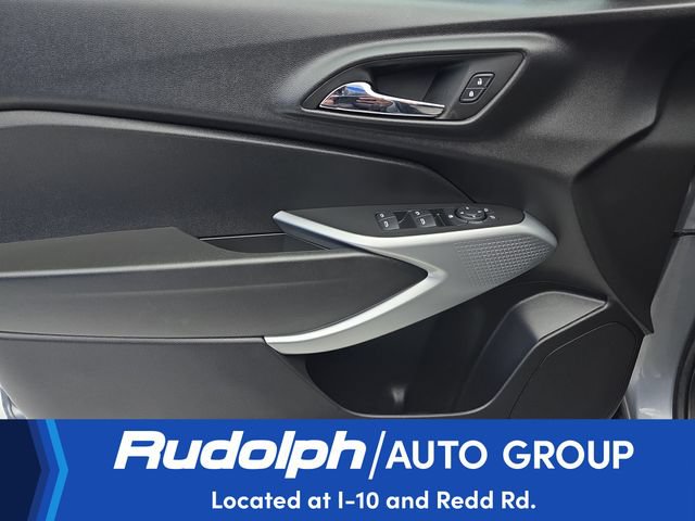 Used 2024 Chevrolet Trax LS w/ LS Convenience Package FWD image 10