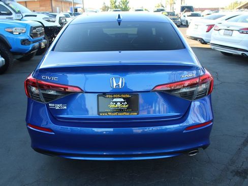 Used 2023 Honda Civic Sport image 6