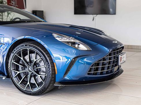 New 2026 Aston Martin V8 Vantage Coupe image 3