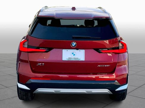 New 2026 BMW X1 xDrive28i w/ Technology Package AWD/4WD image 4