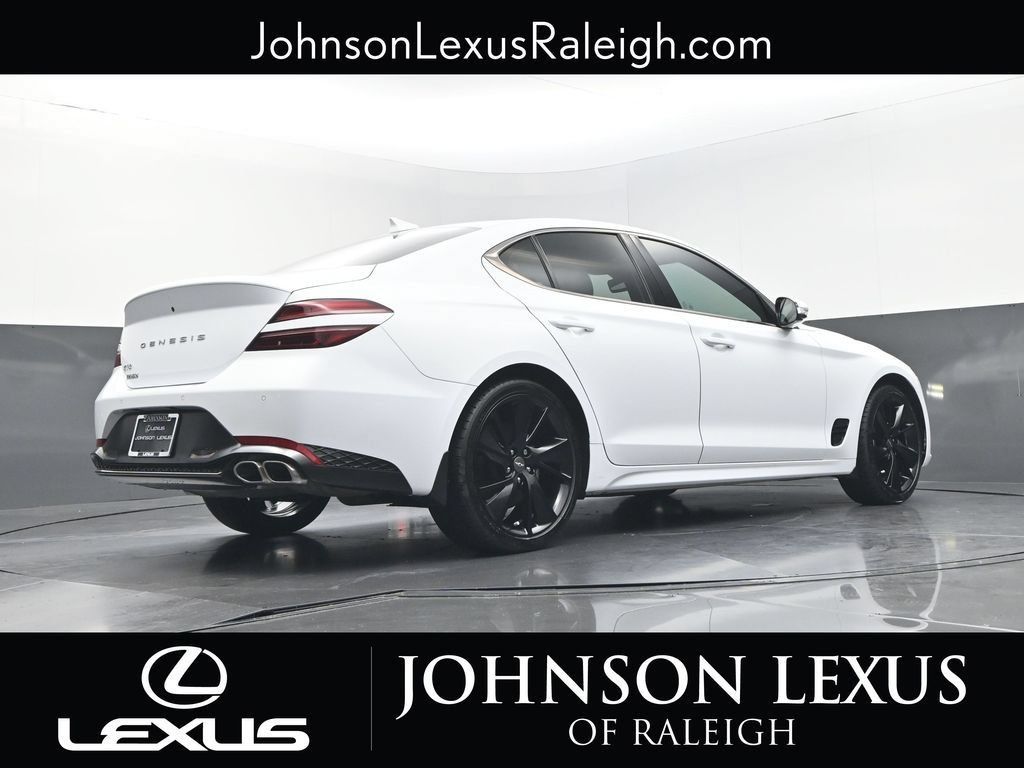 Used 2023 Genesis G70 2.0T w/ Sport Prestige Package RWD image 21