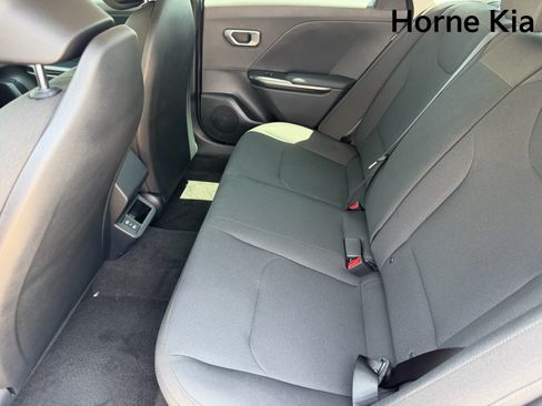 New 2026 Kia K4 FWD image 19