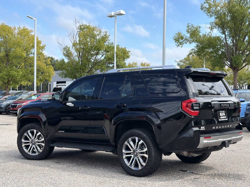 Used 2025 Toyota 4Runner Limited AWD/4WD image 6