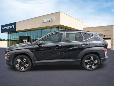 Certified 2025 Hyundai Kona SEL FWD image 7