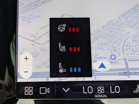 Certified 2023 Volvo XC60 B5 Ultimate w/ Climate Package image 30