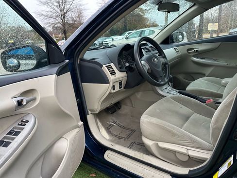 Used 2012 Toyota Corolla LE image 11