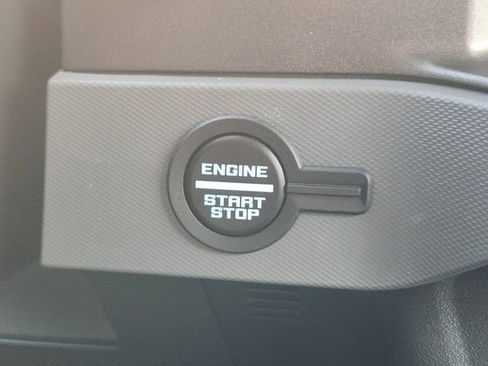 Used 2024 Ford Bronco Black Diamond image 22