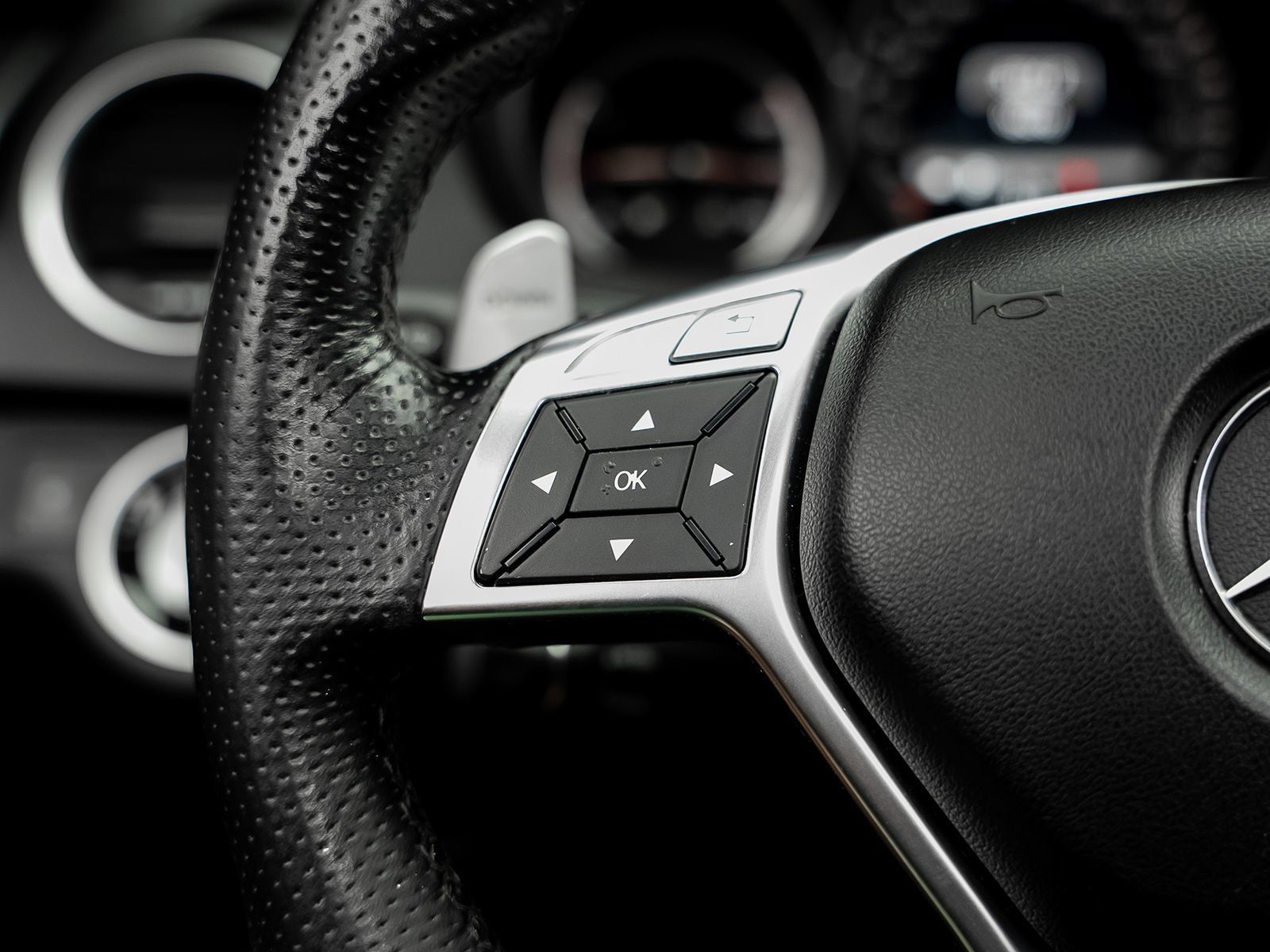 Used 2013 Mercedes-Benz C 63 AMG Coupe image 45