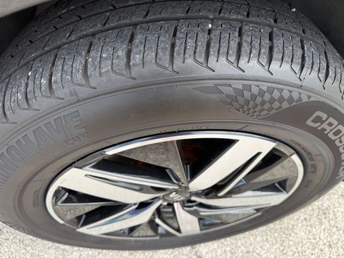 Used 2021 Kia Sorento EX w/ Panoramic Sunroof Package FWD image 7