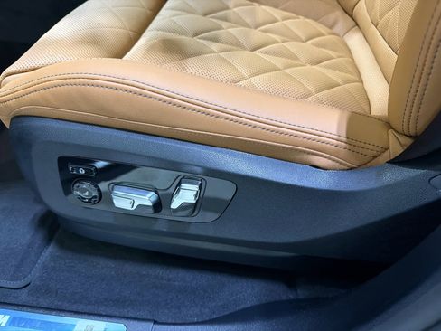New 2026 BMW X7 xDrive40i w/ M Sport Package image 24