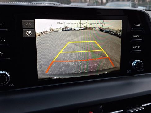 New 2026 Kia Seltos LX image 18