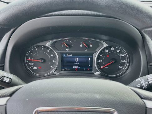 Used 2024 GMC Terrain SLE w/ Driver Convenience Package FWD image 12