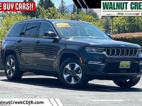 Used 2023 Jeep Grand Cherokee 4xe image 1