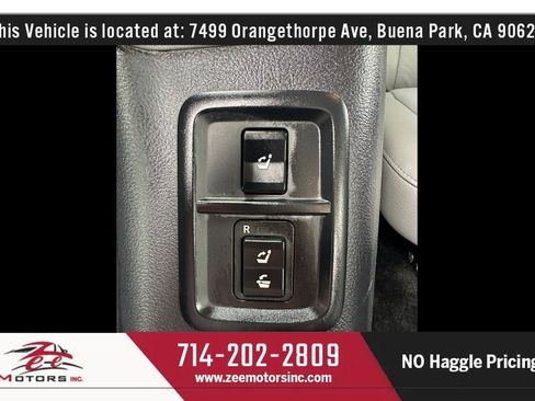 Used 2015 Toyota Sequoia SR5 w/ Premium Package AWD/4WD image 48