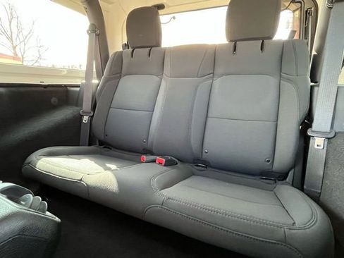 Used 2021 Jeep Wrangler Sport S image 26