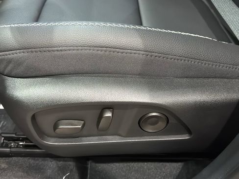 Used 2026 GMC Terrain Denali w/ LPO, Floor Liner Package AWD/4WD image 24