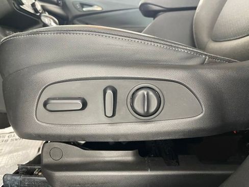 Used 2021 Buick Encore GX Select w/ Sport Touring Package AWD/4WD image 34