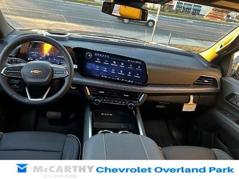 New 2026 Chevrolet Suburban Premier w/ Sun And Tow Package image 22