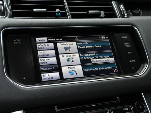 Used 2015 Land Rover Range Rover Sport SE image 44