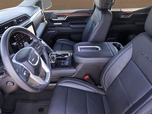 Used 2022 GMC Sierra 1500 Denali image 9