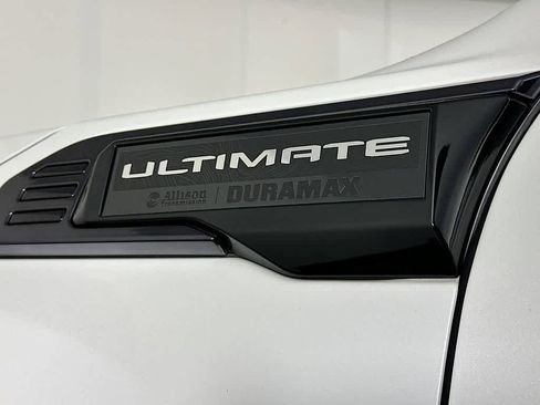 Used 2024 GMC Sierra 2500 Denali Ultimate image 7