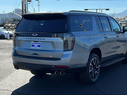 New 2026 Chevrolet Suburban RST w/ RST Capability Package image 5