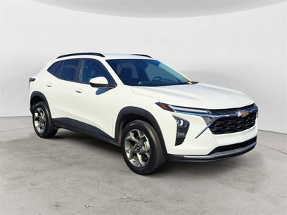 Used 2024 Chevrolet Trax LT