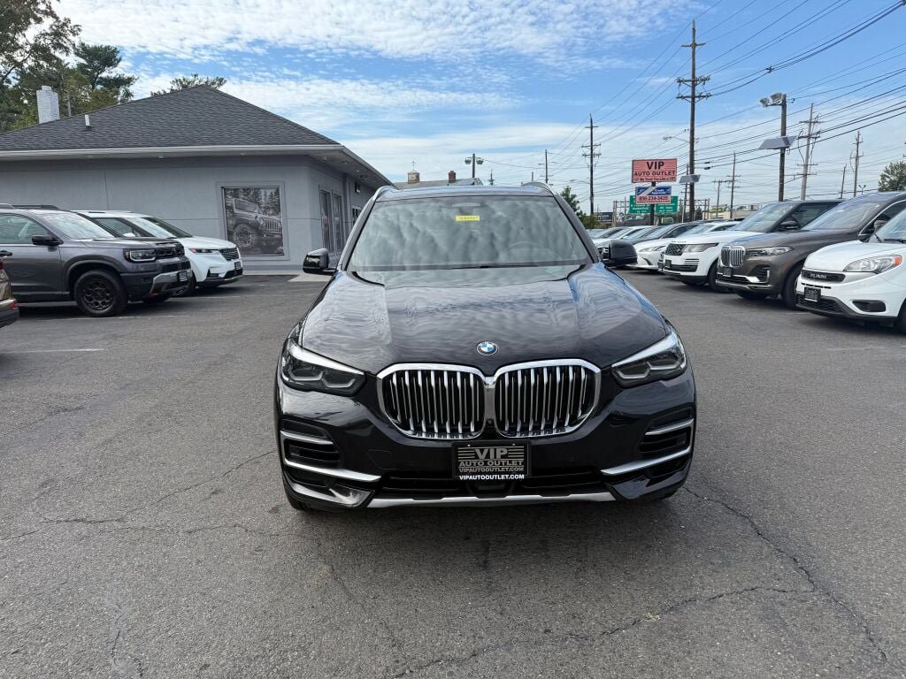 Used 2022 BMW X5 xDrive40i AWD/4WD image 2