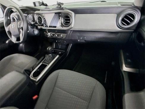 Used 2020 Toyota Tacoma SR5 image 26