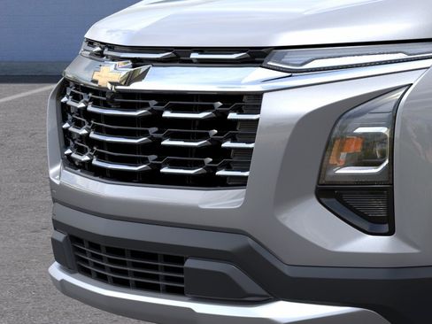 New 2027 Chevrolet Equinox LT w/ LPO, Floor Liner Package AWD/4WD image 37