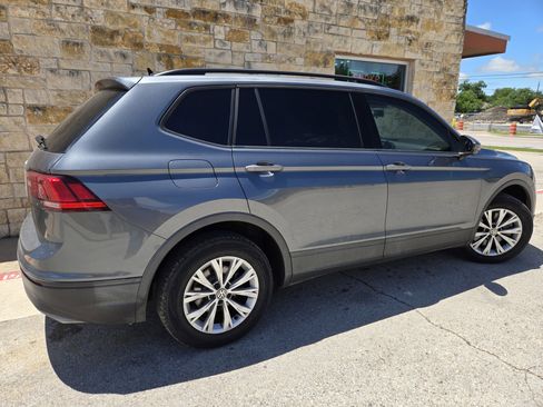 Used 2020 Volkswagen Tiguan S FWD image 18
