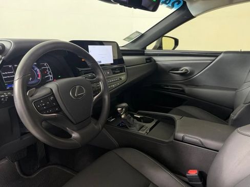 Certified 2024 Lexus ES 350 FWD image 4
