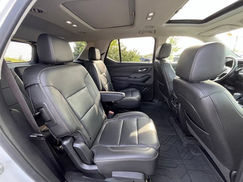 Used 2020 Chevrolet Traverse Premier w/ Redline Edition AWD/4WD image 26