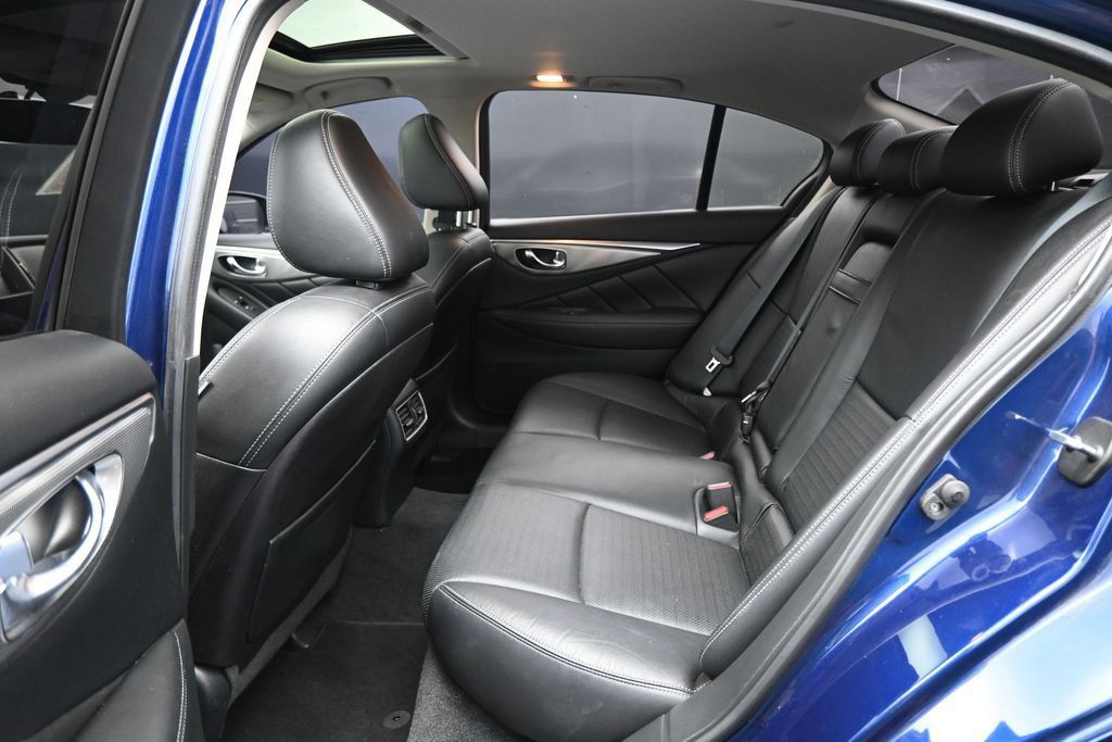 Used 2019 INFINITI Q50 Signature Edition w/ Cargo Package (L96) AWD/4WD image 26