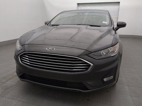 Used 2019 Ford Fusion SE w/ Equipment Group 151A FWD image 15