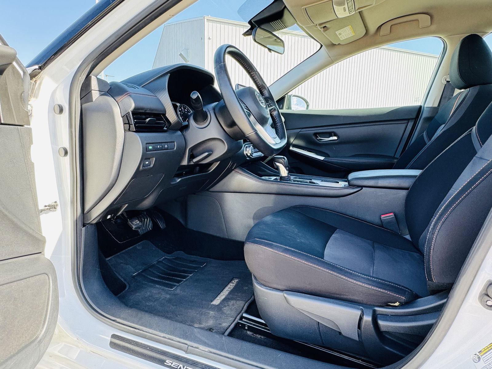 Used 2021 Nissan Sentra SR FWD image 3