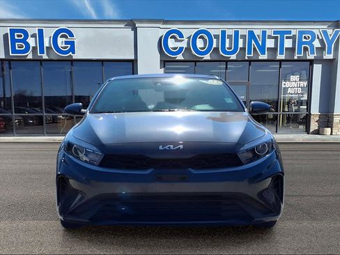 Used 2024 Kia Forte LX image 6