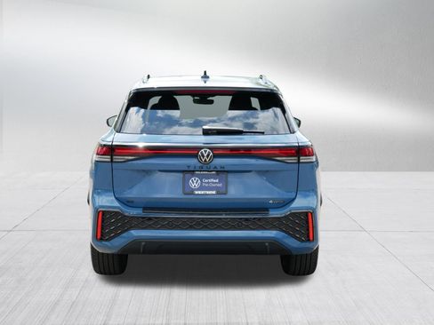 Certified 2025 Volkswagen Tiguan SE R-Line AWD/4WD image 6