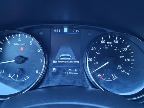 Certified 2022 Nissan Rogue Sport SL image 12