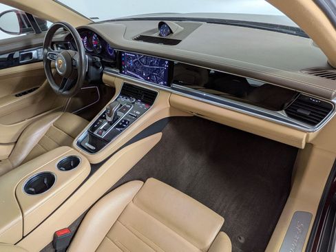 Certified 2023 Porsche Panamera 4S AWD/4WD image 24
