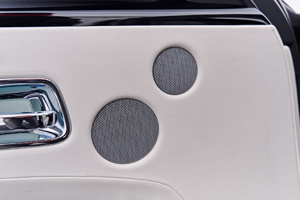 Used 2016 Rolls-Royce Ghost RWD image 42