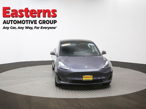 Used 2021 Tesla Model 3 Standard Range Plus image 51