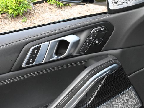 Certified 2025 BMW X6 M60i AWD/4WD image 26